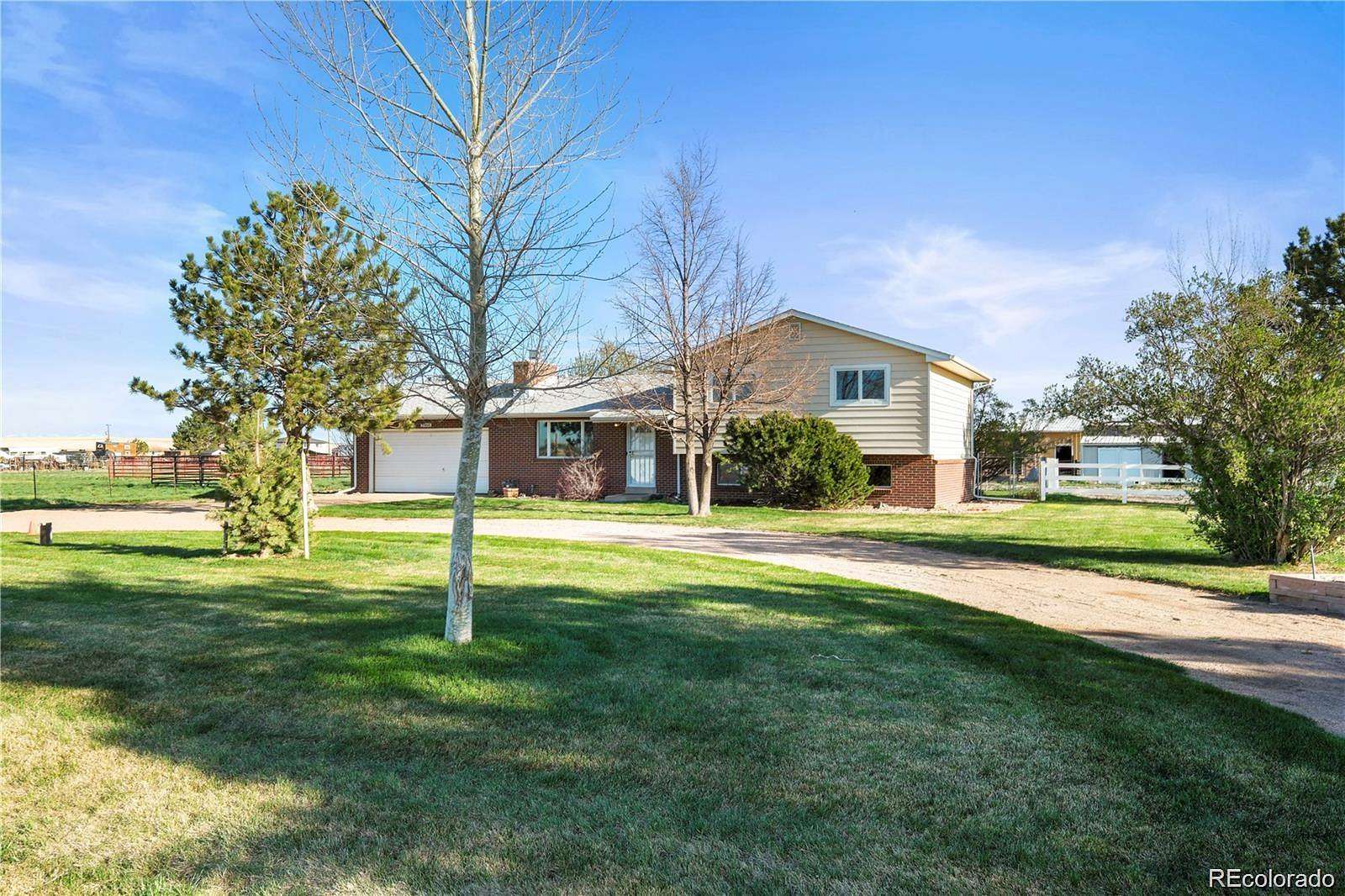 4.78 Acres of Improved Residential Land for Sale in Commerce City, Colorado