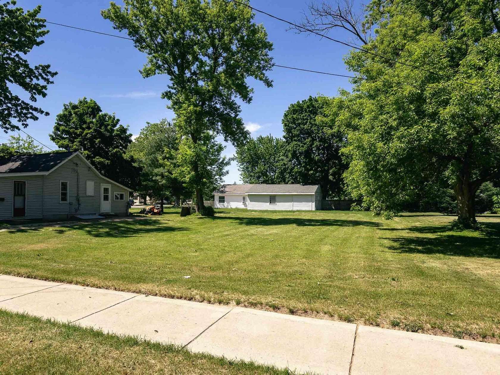 0.14 Acres of Land for Sale in Sparta, Michigan