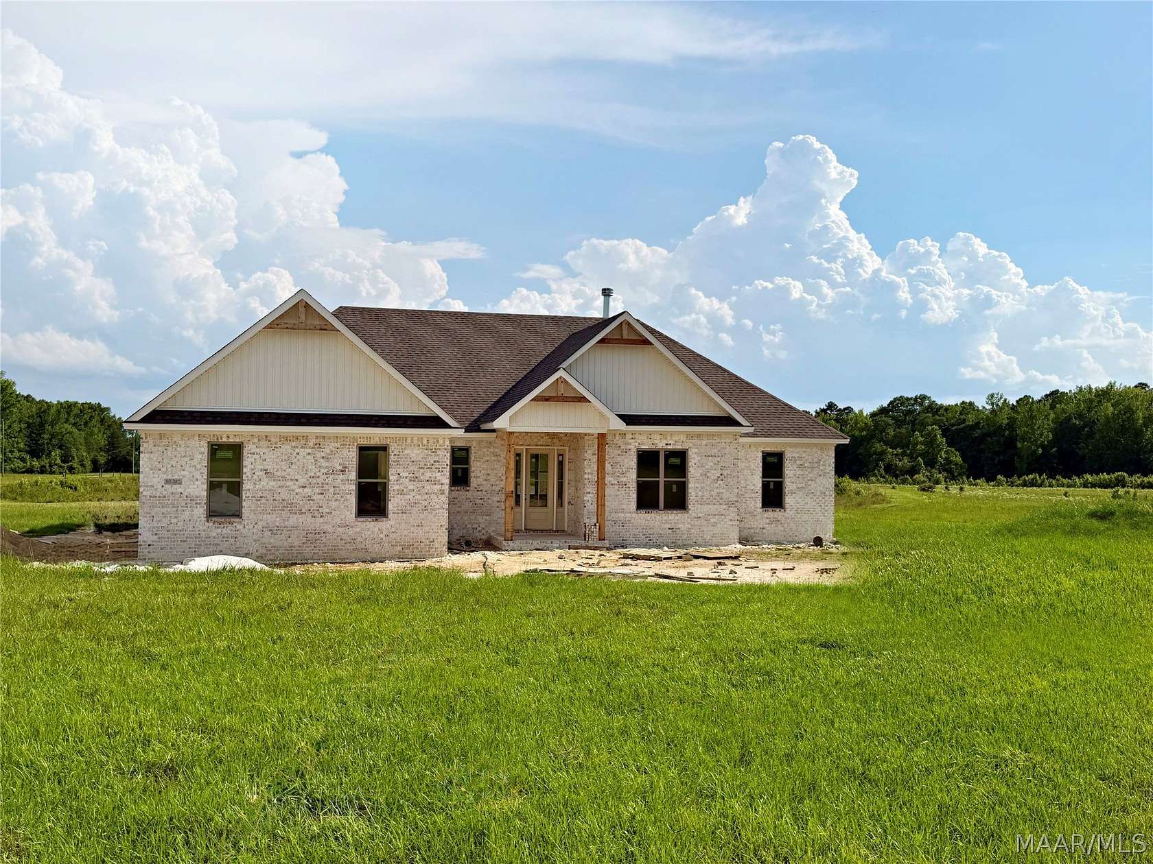 10.8 Acres of Land with Home for Sale in Eclectic, Alabama