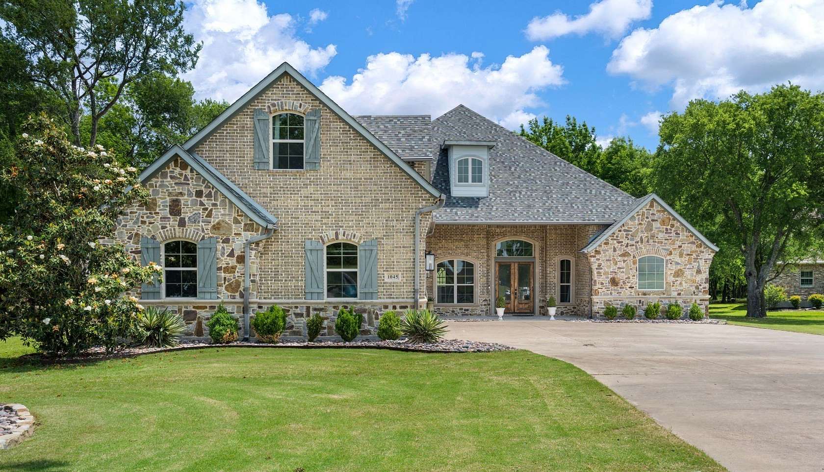 1.7 Acres of Land with Home for Sale in Rockwall, Texas