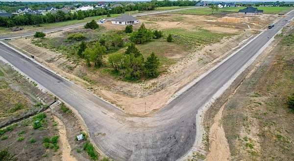 1 Acre of Residential Land for Sale in Van Alstyne, Texas
