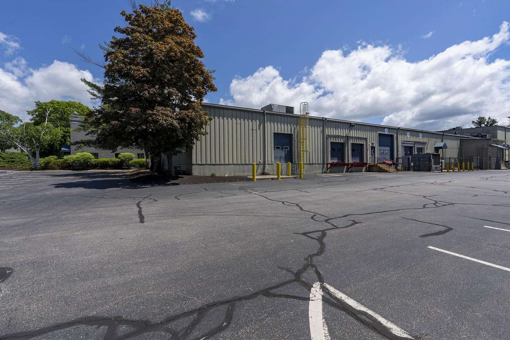 10 Acres of Commercial Land for Lease in Manchester, New Hampshire