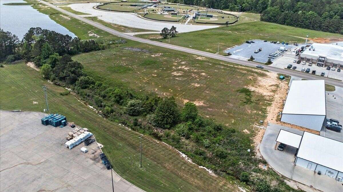 1 Acre of Land for Sale in Columbia, Mississippi