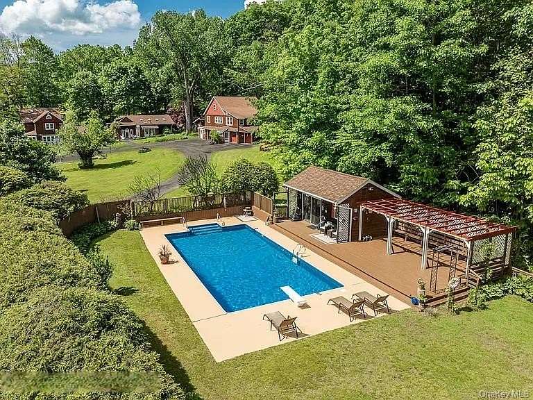 5.5 Acres of Land with Home for Sale in Mount Tremper, New York