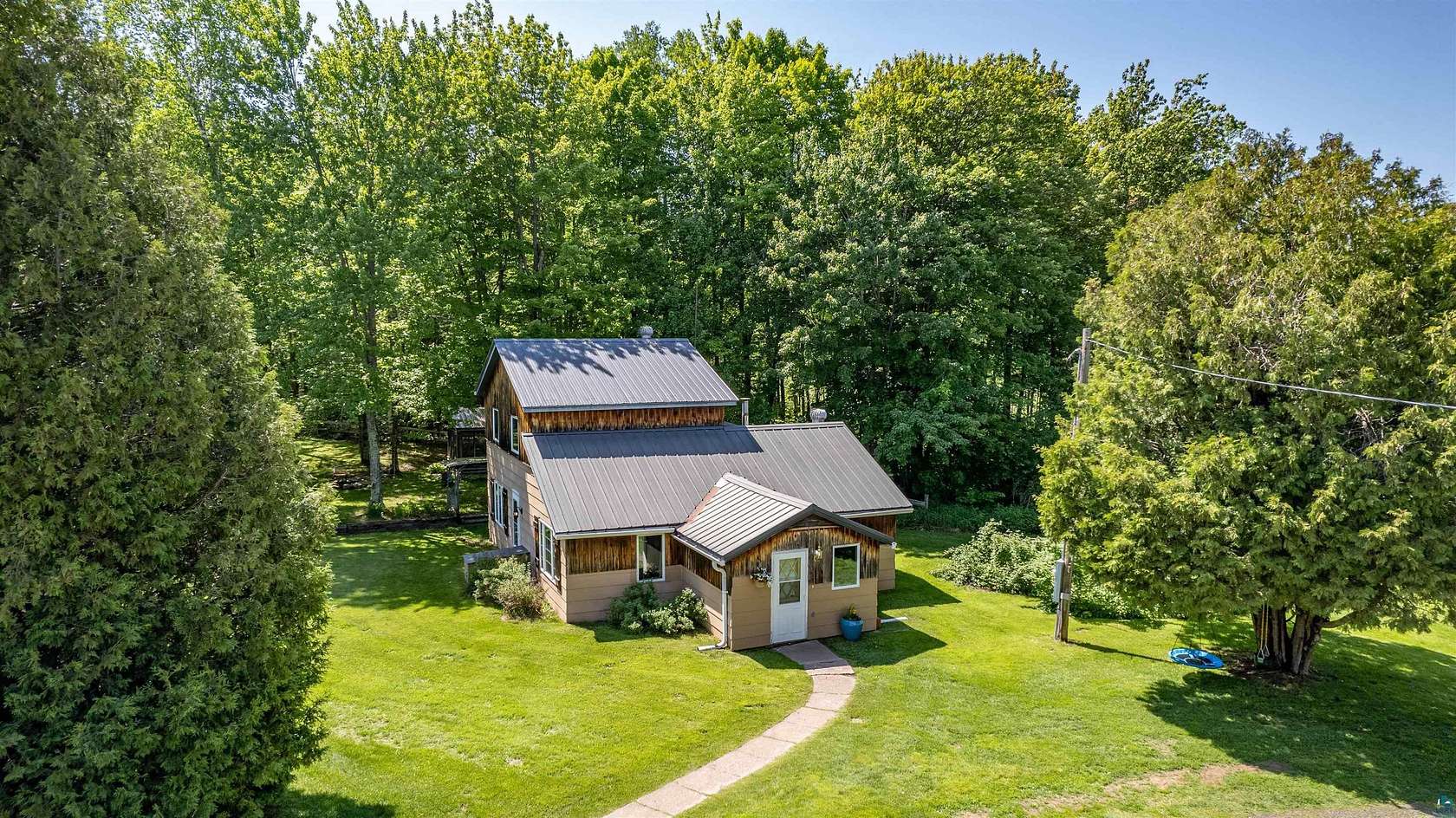 7 Acres of Land with Home for Sale in Foxboro, Wisconsin