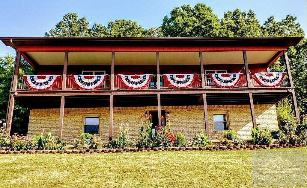 10.2 Acres of Land with Home for Sale in Princeton, West Virginia