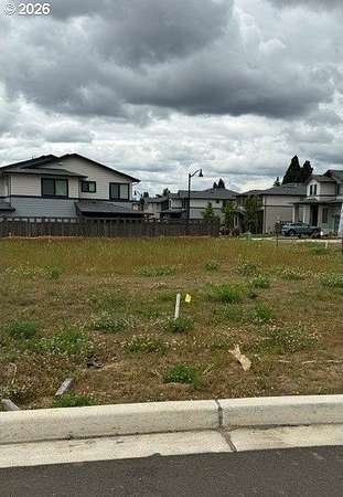 Residential Land for Sale in Happy Valley, Oregon