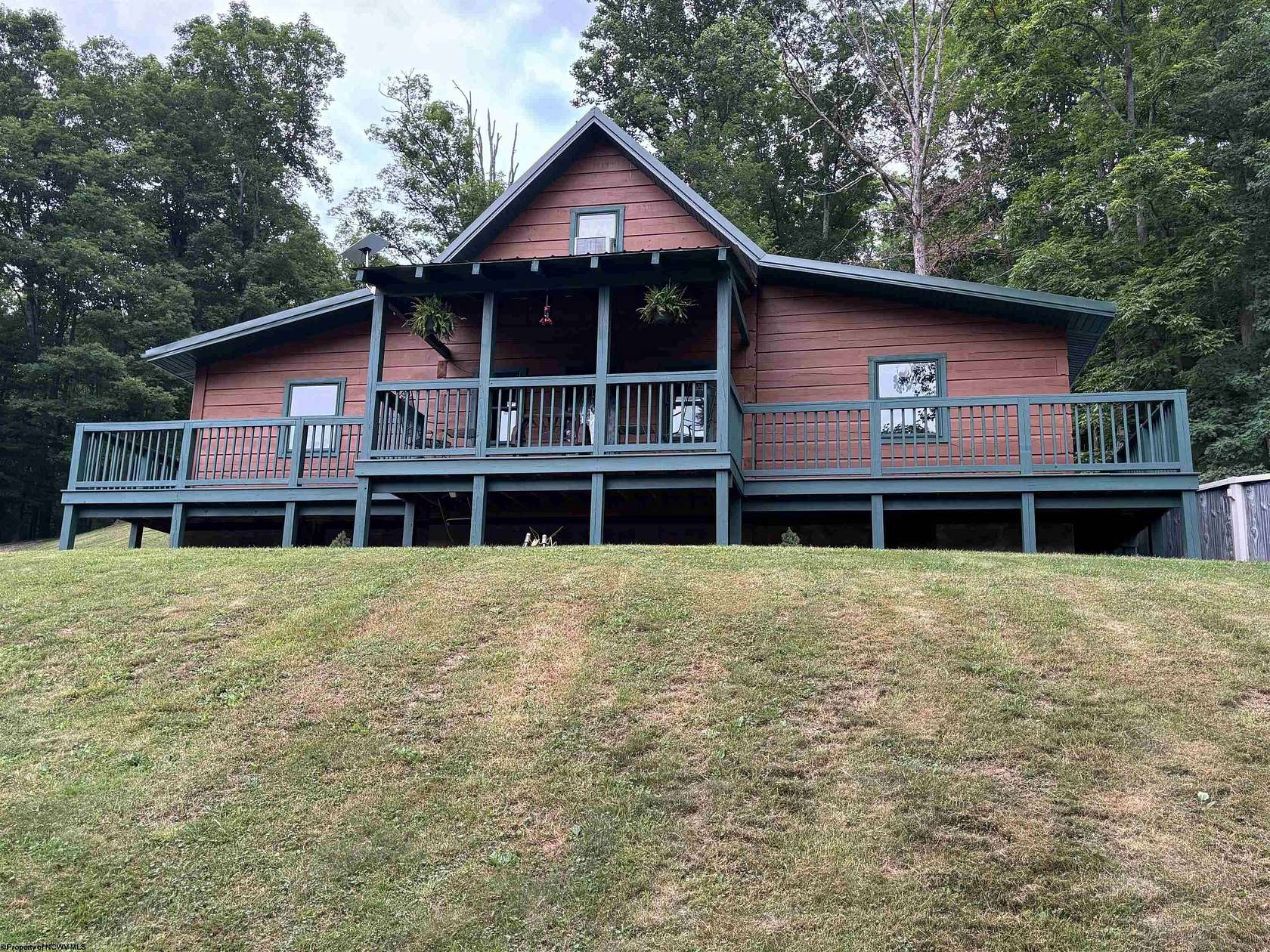 8.69 Acres of Land with Home for Sale in Bristol, West Virginia