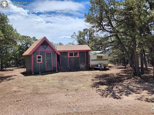 2.36 Acres of Land with Home for Sale in Cotopaxi, Colorado