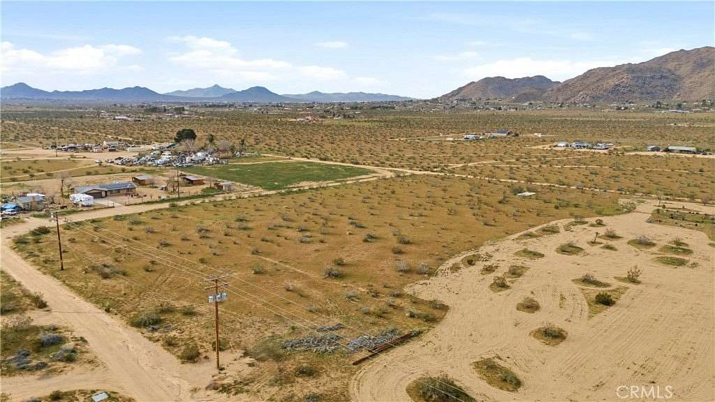 0.83 Acres of Residential Land for Sale in Apple Valley, California