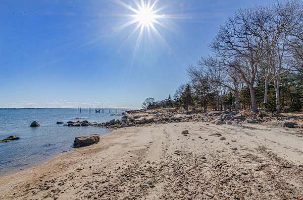 0.23 Acres of Residential Land for Sale in Marion, Massachusetts