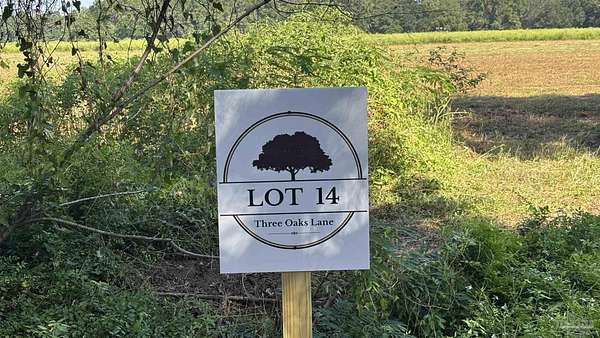 1.3 Acres of Residential Land for Sale in Pace, Florida