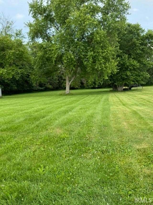 1 Acre of Residential Land for Sale in Linton, Indiana