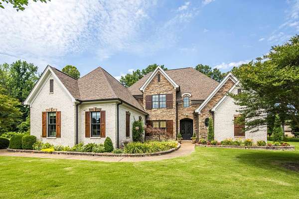 2.12 Acres of Land with Home for Sale in Arlington, Tennessee