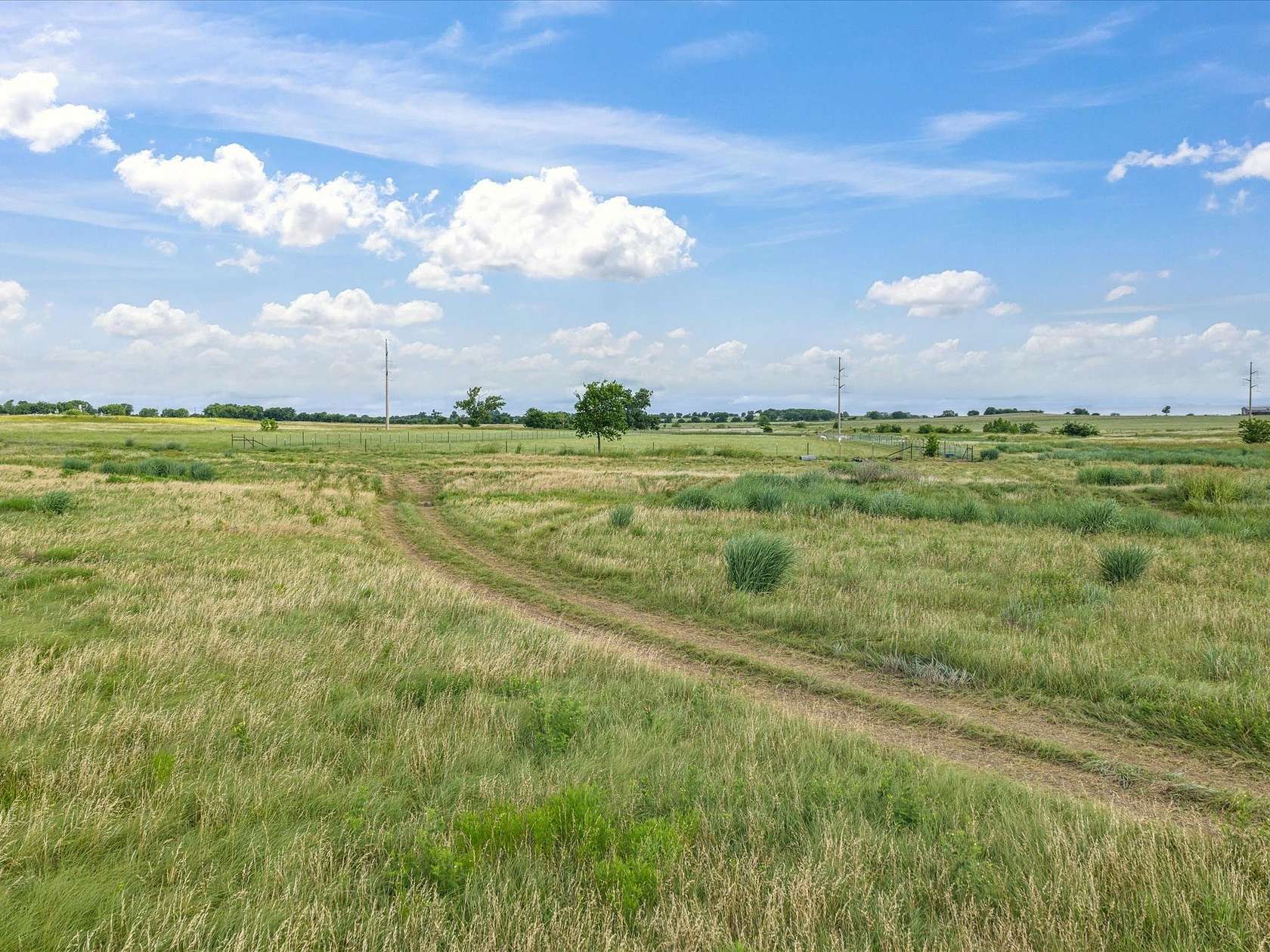 23.8 Acres of Agricultural Land for Sale in Cleburne, Texas