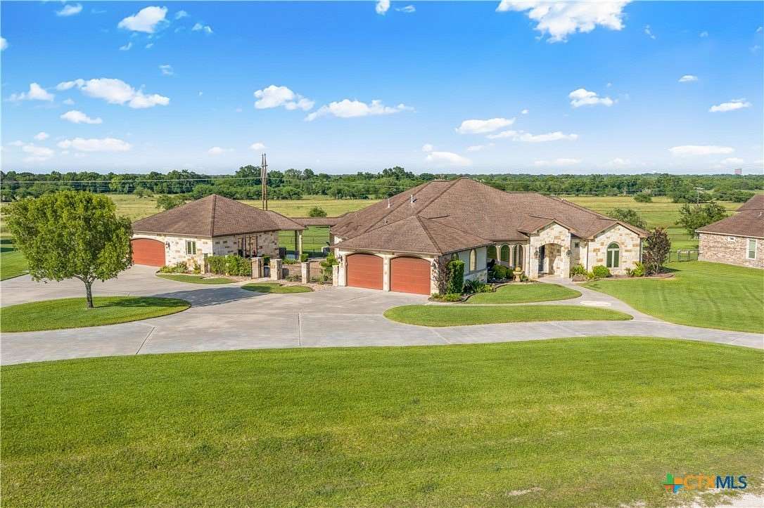 5.35 Acres of Land with Home for Sale in Victoria, Texas