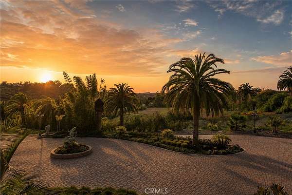 2.23 Acres of Land with Home for Sale in Rancho Santa Fe, California