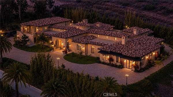 2.23 Acres of Land with Home for Sale in Rancho Santa Fe, California