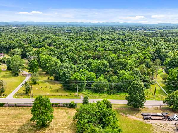 10 Acres of Recreational & Residential Land for Sale in Murfreesboro, Tennessee