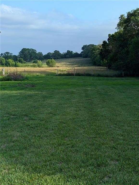 10 Acres of Residential Land for Sale in Plattsburg, Missouri