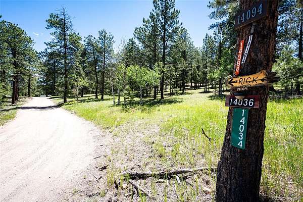 1.33 Acres of Residential Land for Sale in Pine Grove, Colorado