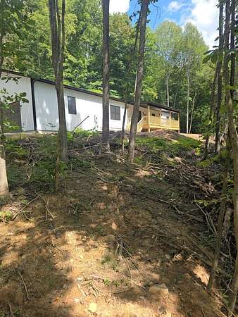 6.17 Acres of Land with Home for Sale in Hillsboro, Kentucky