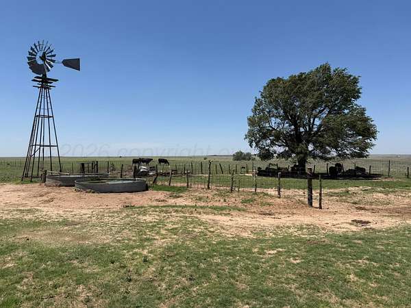 380 Acres of Land for Sale in Mobeetie, Texas