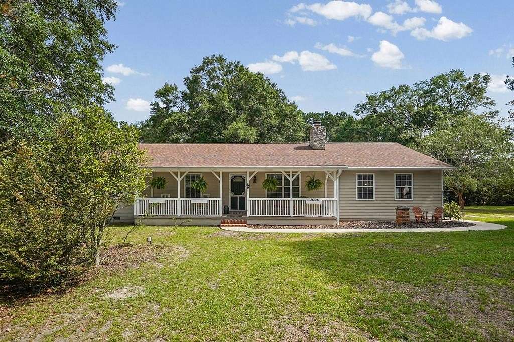 30.4 Acres of Land with Home for Sale in Ochlocknee, Georgia