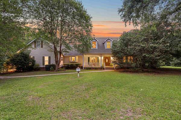 10 Acres of Land with Home for Sale in Tallahassee, Florida