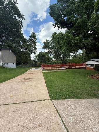 0.18 Acres of Residential Land for Sale in Hazelwood, Missouri