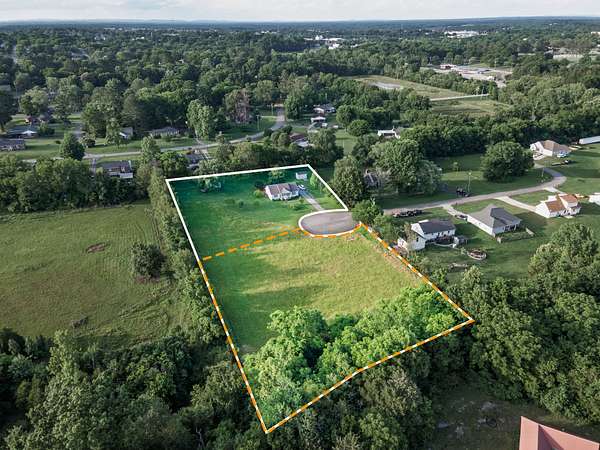 1.29 Acres of Residential Land for Sale in Lewisburg, Tennessee