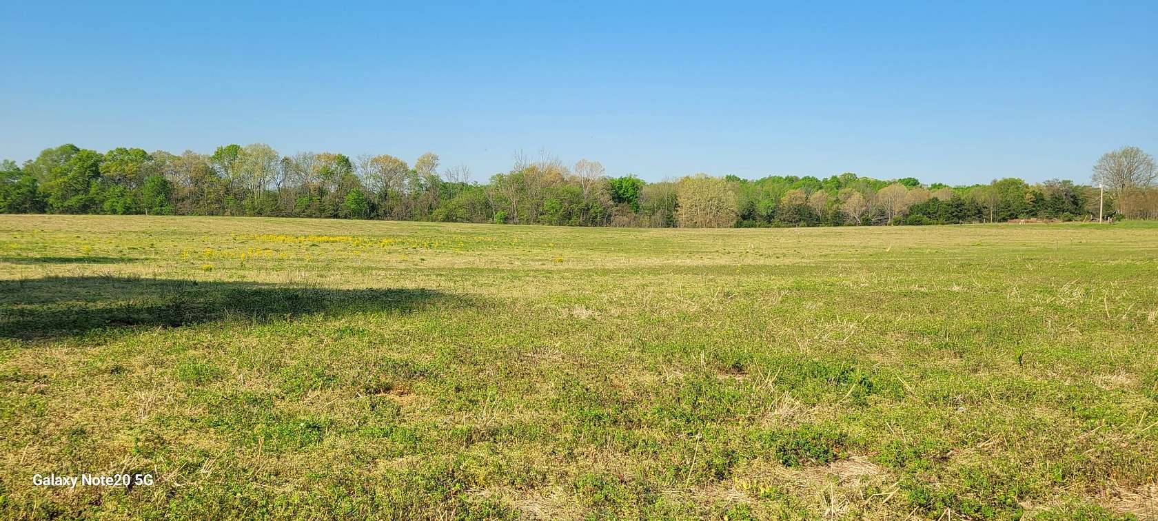 5 Acres of Residential Land for Sale in Shelbyville, Tennessee