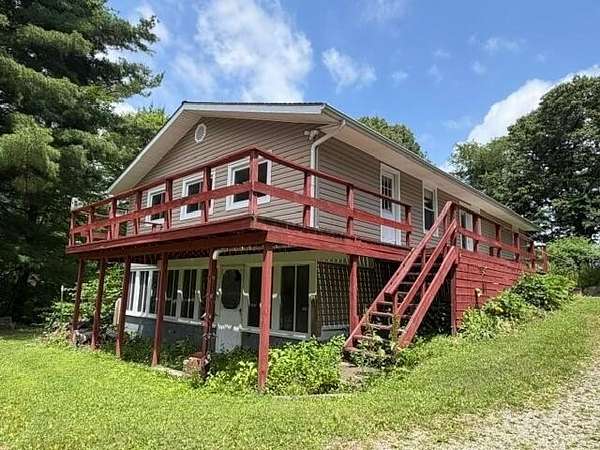12.2 Acres of Land with Home for Sale in Newark, Ohio