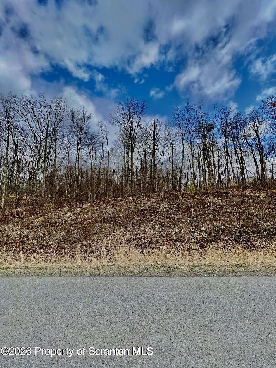 1.1 Acres of Residential Land for Sale in Roaring Brook Township, Pennsylvania