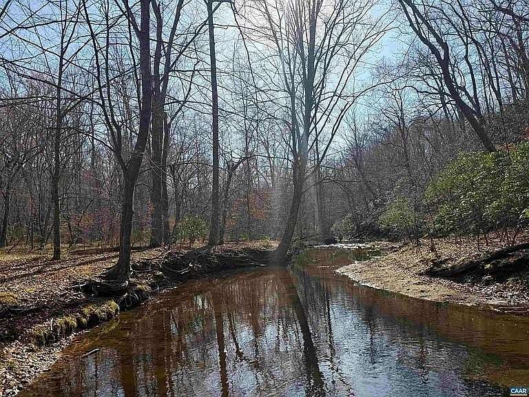 118 Acres of Land for Sale in Scottsville, Virginia