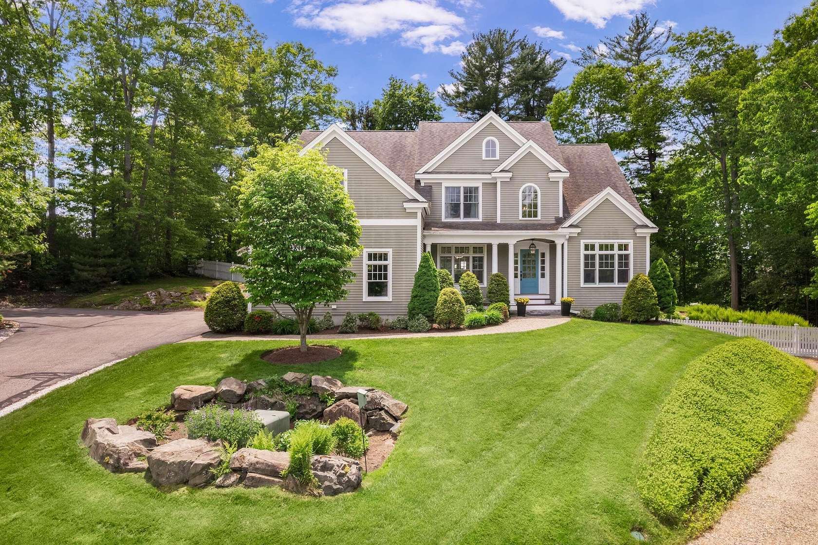 2.15 Acres of Land with Home for Sale in Kittery, Maine