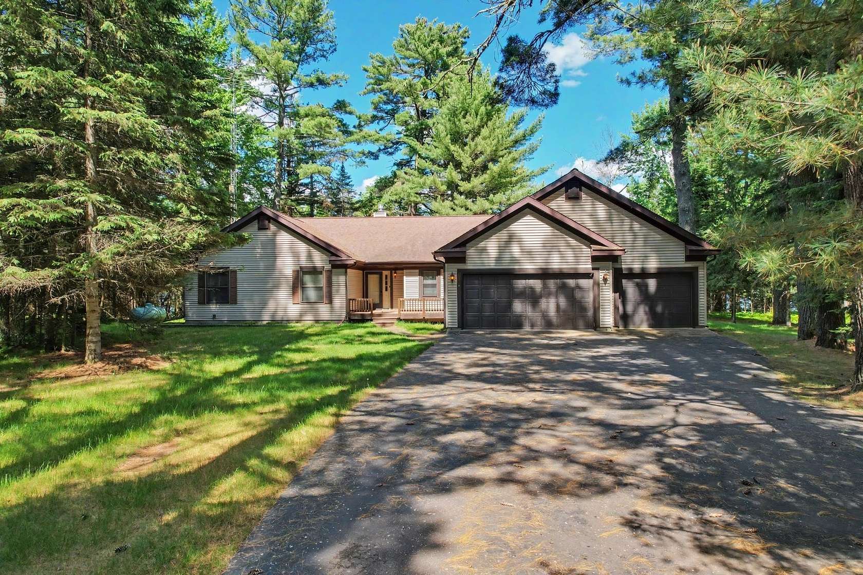 1.55 Acres of Mixed-Use Land for Sale in Eagle River, Wisconsin
