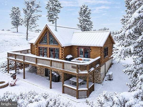 12.9 Acres of Recreational Land with Home for Sale in Accident, Maryland
