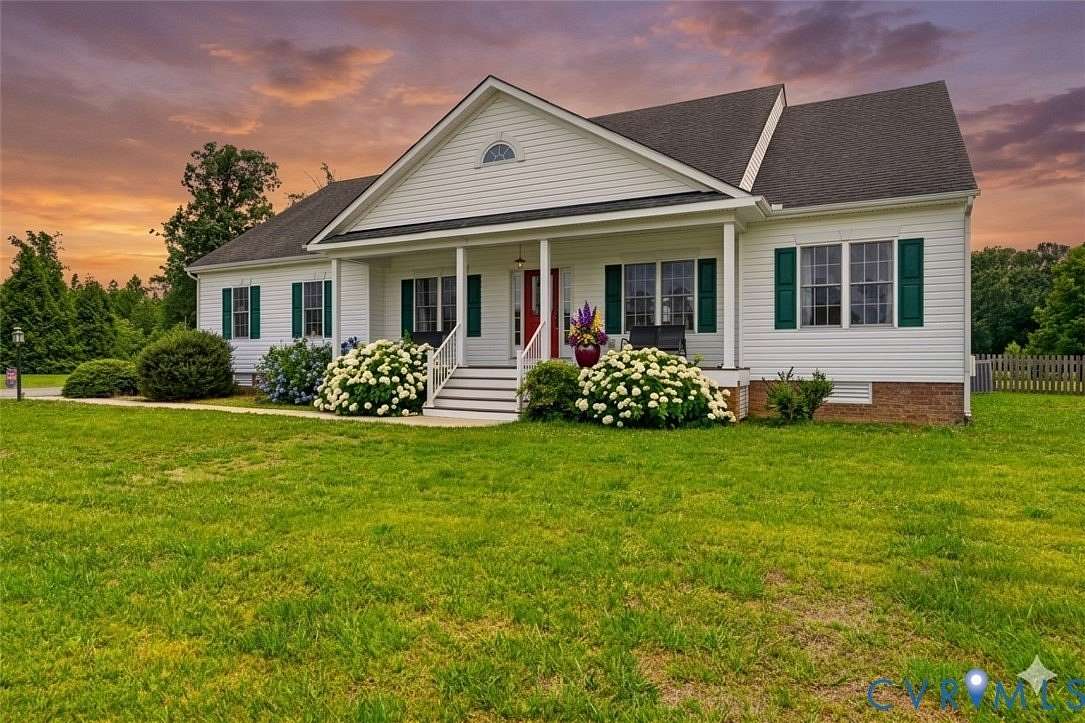 2.1 Acres of Land with Home for Sale in Richmond, Virginia