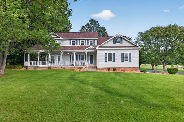 5 Acres of Land with Home for Sale in Lebanon, Tennessee