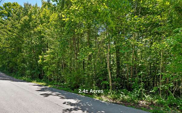 2.4 Acres of Residential Land for Sale in Signal Mountain, Tennessee