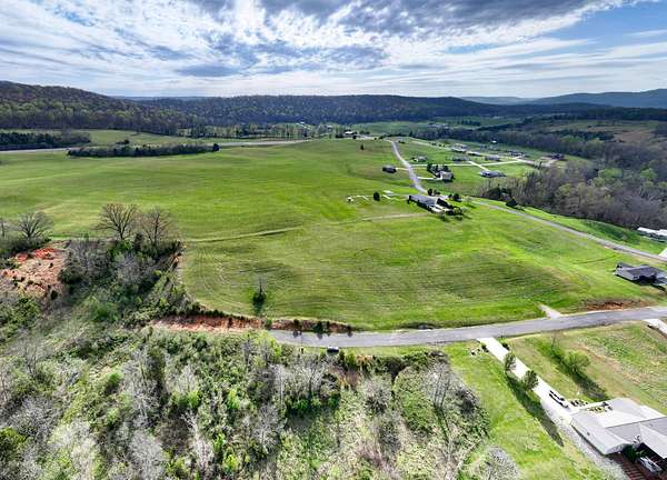 0.76 Acres of Residential Land for Sale in Sparta, Tennessee