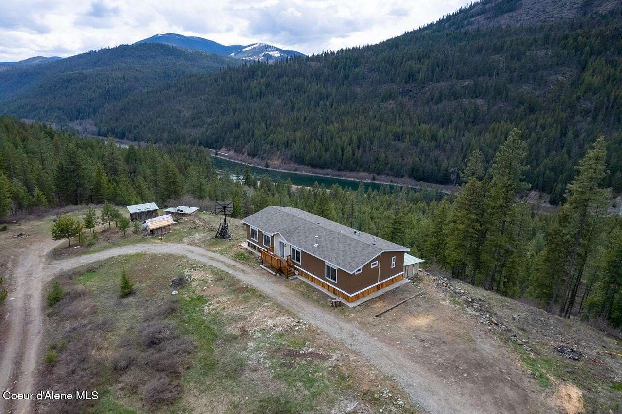 20.5 Acres of Land with Home for Sale in Moyie Springs, Idaho