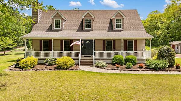 2.32 Acres of Land with Home for Sale in Clermont, New Jersey