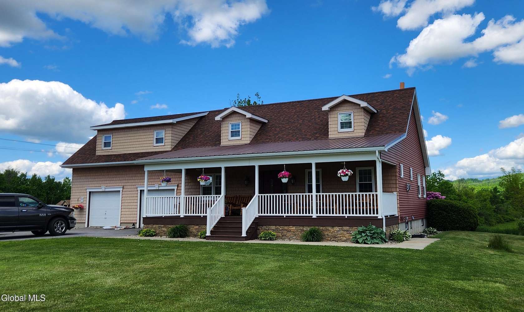 1.7 Acres of Land with Home for Sale in Amsterdam, New York