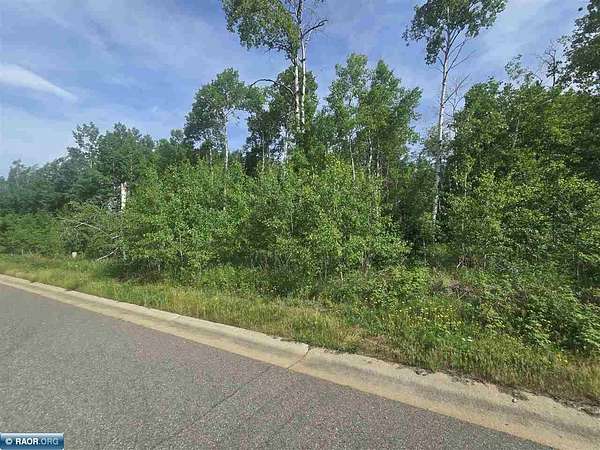 0.5 Acres of Land for Sale in Buhl, Minnesota