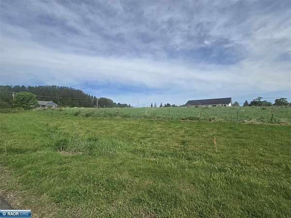 0.47 Acres of Land for Sale in Buhl, Minnesota