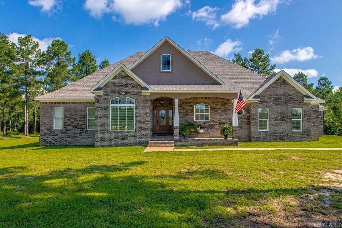 3.23 Acres of Land with Home for Sale in Sheridan, Arkansas