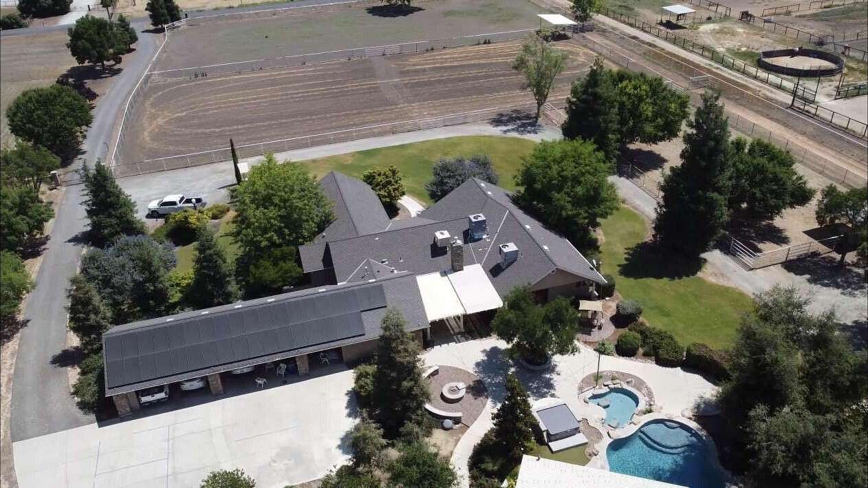 5 Acres of Land with Home for Sale in Exeter, California