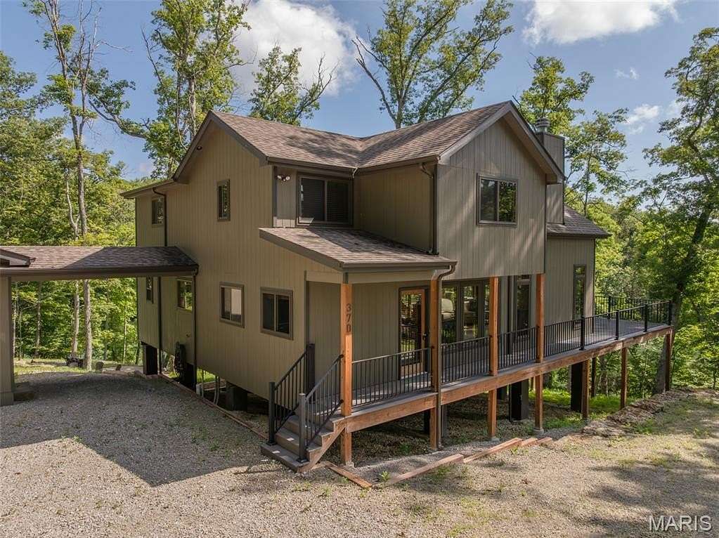 3.66 Acres of Land with Home for Sale in Innsbrook, Missouri